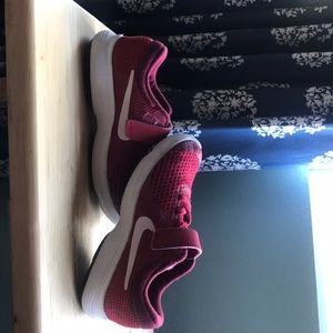 Nike toddler shoes, barely worn.